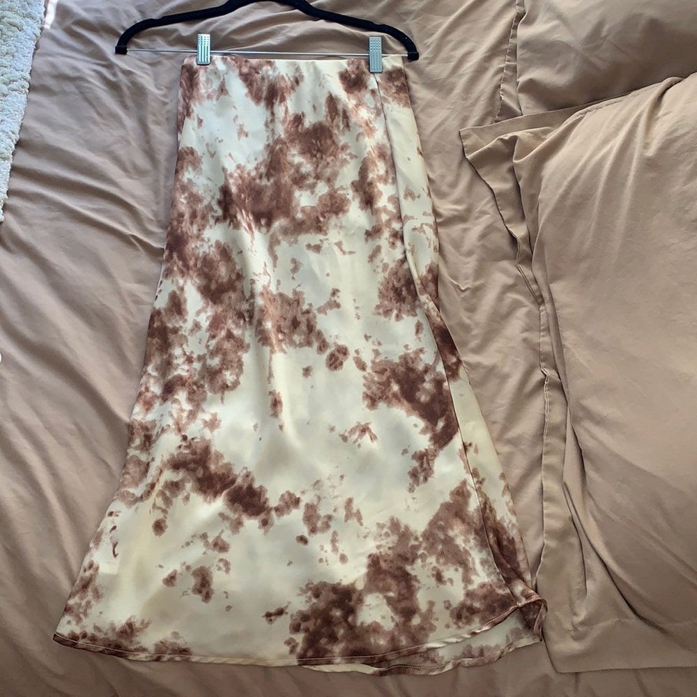 LULUs Beige and brown print silk skirt